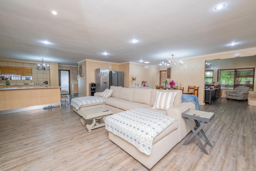 3 Bedroom Property for Sale in Ridgeworth Western Cape